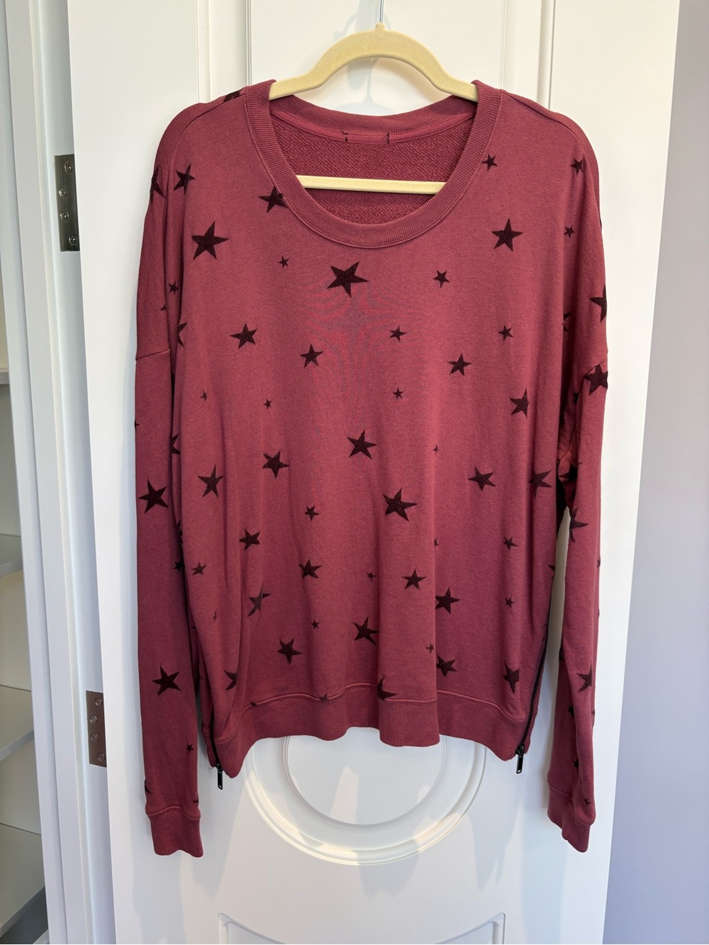 Rails Burgundy Star-Print Sweatshirt with size zippers